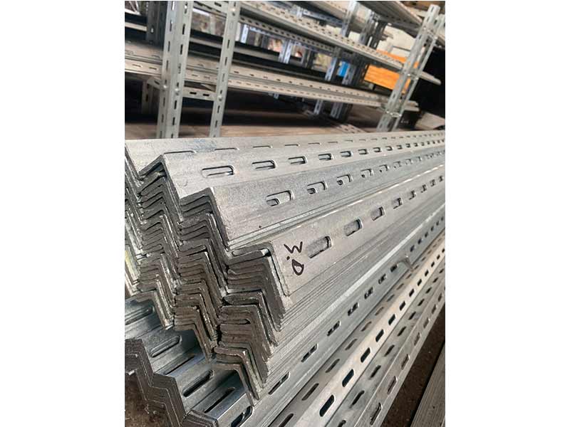 苏州冲孔角钢 苏州冲孔角钢